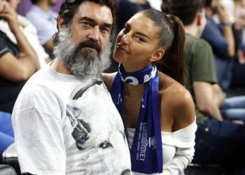 Burak Hakkı, komşudan gelin getiriyor