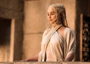 Game of Thrones’un Emilia Clarke’ndan itiraf