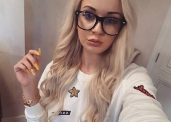 Çek model Pakistan’da uyuşturucuyla yakalandı