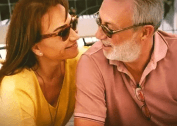 Demet Akbağ’a baş sağlığı mesajı yağdı