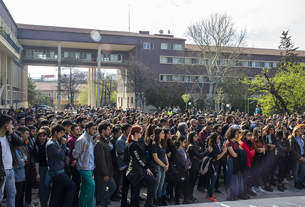 Ankara'da, profesörün veteriner hekime tecavüzü protesto edildi