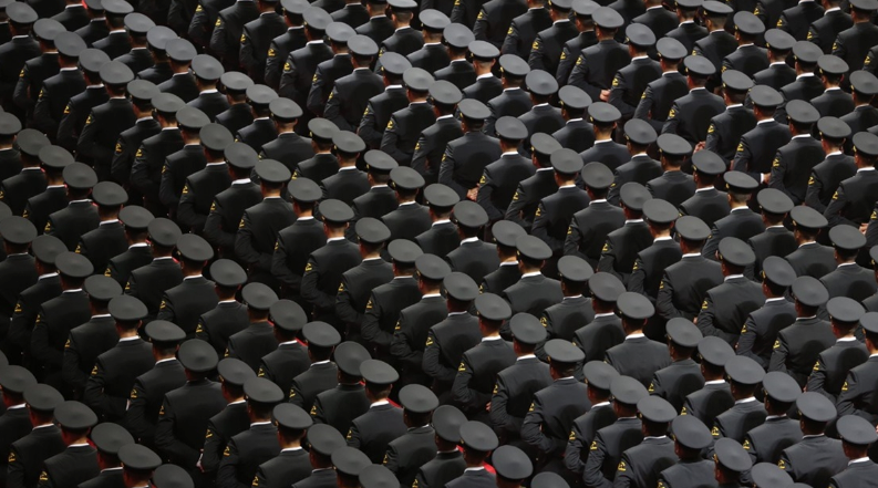 210 muvazzaf asker