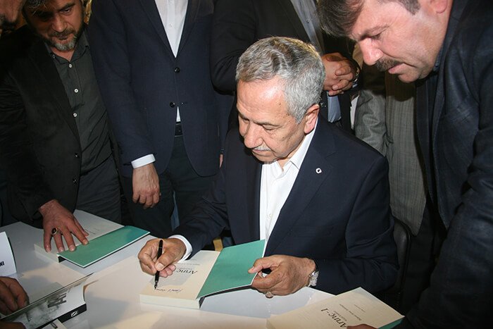 Bülent Arınç