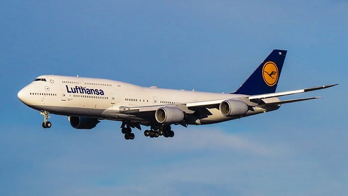 Lufthansa uçak