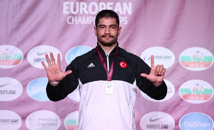 Taha Akgül