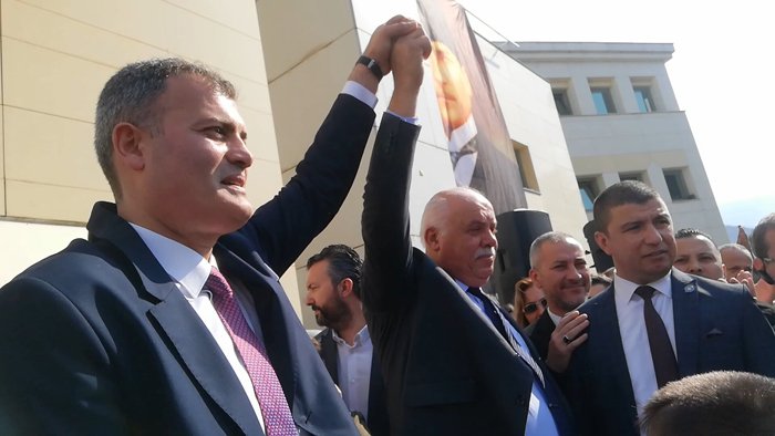 İzmir'in Tire ilçesinde 15 yıldır belediye başkanlığı ya