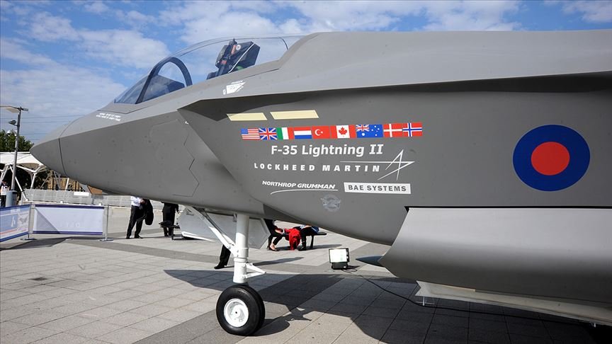 Türkiye'nin diğer iki F-35'i de teslim ediliyor