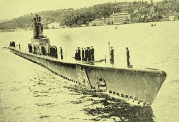 dumlupınar denizaltısı
