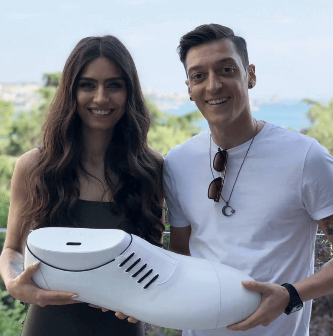 Mesut Özil Amine Gülşe