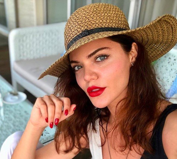 hilal altınbilek