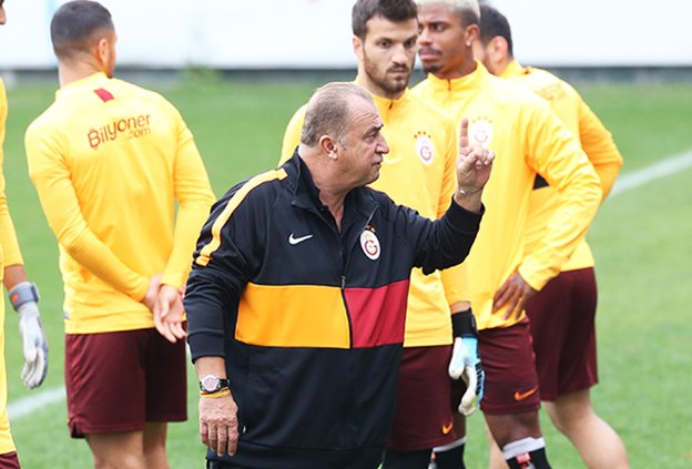 Terim'den Ali Koç açıklaması: 'Cevap vermeye değseydi, verirdim!'