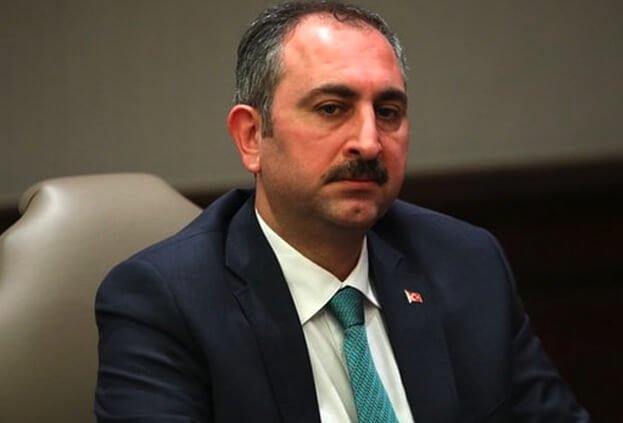 Adalet Bakanlığı'ndan yeni genelge: Kadına yönelik şiddete karşı özel büro!