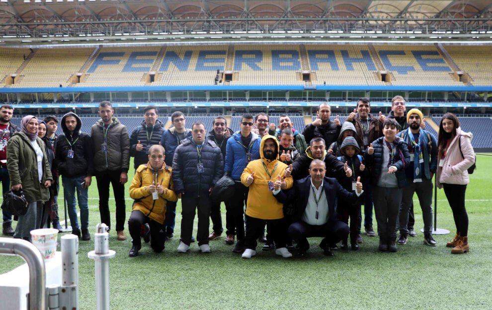 Fenerbahçe Spor Kulübü Bağcılarlı özel bireyleri ağırladı