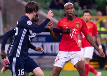 Koronavirüsü sonrası Çin Süper Ligi’nde erteleme kararı!