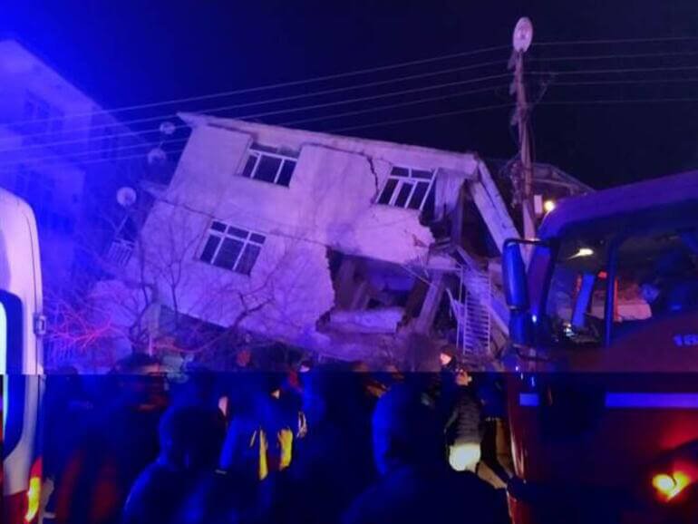Elazığ'da deprem... Peş peşe yeni açıklamalar...