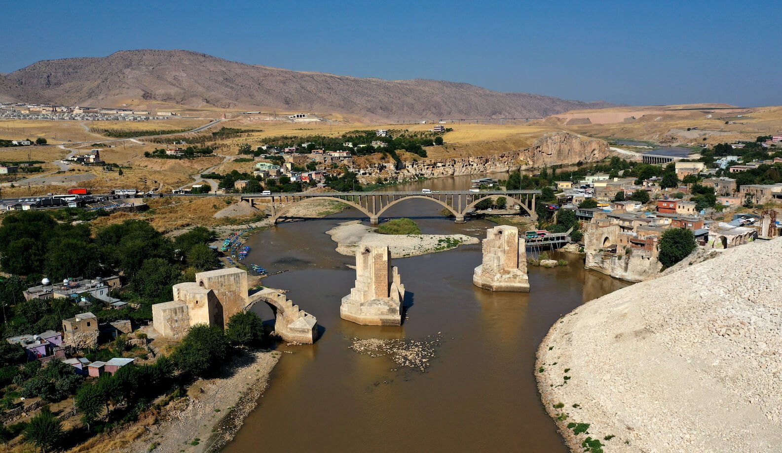 Tarihi antik kent Hasankeyf’te sular yükselmeye başladı