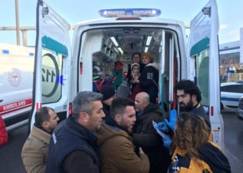 Sakarya'da otobüs TIR'a çarptı!