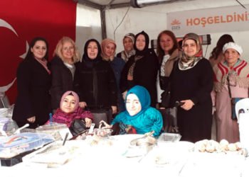 Bağcılarlı kadınlardan, İdlibliler için hayır kermesi