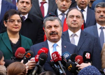 Sağlık Bakanı Koca, karantinanın sona erdiğini duyurdu