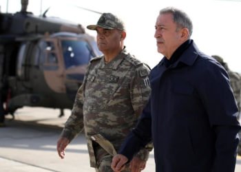 Bakan Akar'dan İdlib açıklaması: İlave birlikler gönderiyoruz!