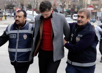 Konya'da pompalı tüfekle kuyumcu soygunu