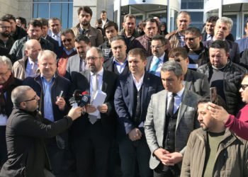 Necmeddin öğretmenin davasına devam ediliyor