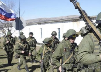 Rus oyunu! Karadan rejim, havadan Ruslar