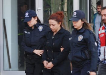 Fethullah Gülen'in yeğeni Zeynep Gülen hakim karşısında