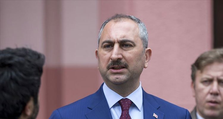 Duruşmaların ertelenmesi konusunda HSK'ya yetki verildi