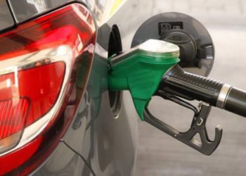 Benzinde 22 kuruş indirim