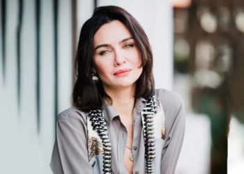 Birce Akalay’ın paylaşımına Instagram’dan ‘Çıplaklık ve Cinsellik’ engeli