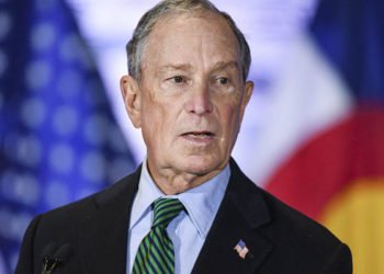 Michael Bloomberg'e 'Süper Salı' darbesi! Yarıştan çekildi