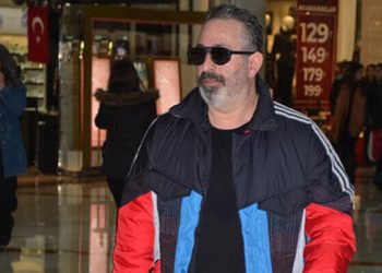 Cem Yılmaz bu kez taytıyla gündemde!