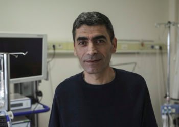 Ankara'da sırt ağrısı için hastaneye giden hastanın böbreğinde 2,5 kilogram kitle tespit edildi