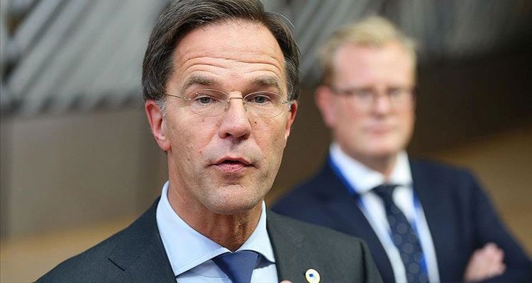 Hollanda Başbakanı: Halkın büyük kısmı koronavirüse yakalanacak