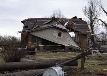 Tennessee'yi yıktı geçti: 25 ölü