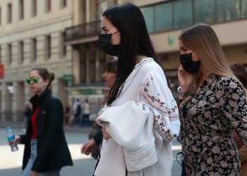 O ülkedeki koronavirüs vaka sayısı İran'ı geçti