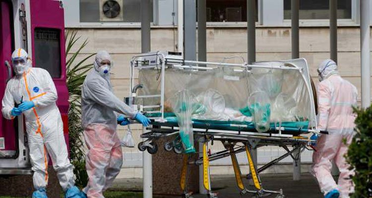 İtalya'da koronavirüsten ölü sayısı 6 bin 820'ye yükseldi