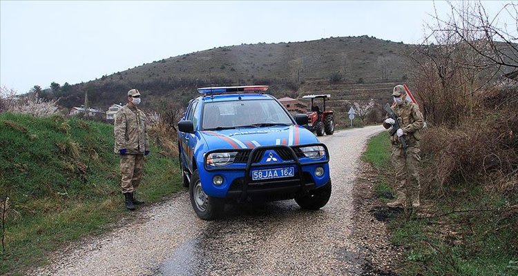 Türkiye'de koronavirüs karantinası genişliyor