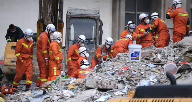 Çin'de karantina oteli çöktü ölü sayısı 29'a yükseldi