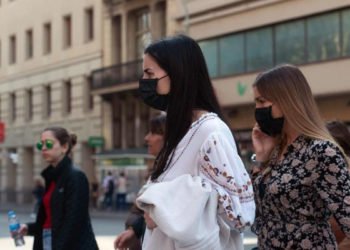 Koronavirüs karantinasına uymayanlara 20 bin dolar ceza