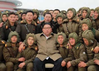 Korona 'Kim'in umurunda değil