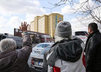 23 ildeki 36 yurtta karantina sürüyor