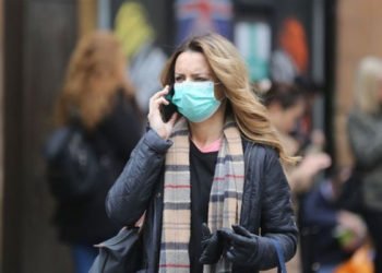 Koronavirüs hava yoluyla bulaşır mı? DSÖ açıkladı