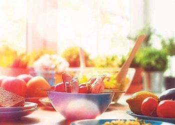 Koronavirüsten korunmak için 'süper besin' diye bir kavram yok