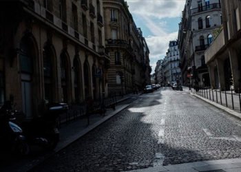 Korona önlemleri! Fransa'da serbest dolaşıma sınırlandırma