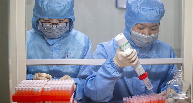 Çin'de Kovid-19 aşısının klinik denemelerine onay verildi