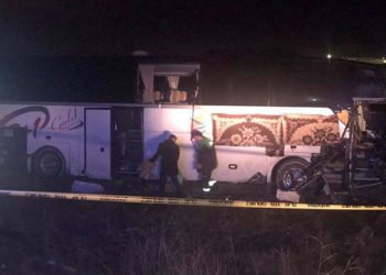 Aksaray'da feci kaza! Yolcu otobüsü tıra çarptı: 44 yaralı