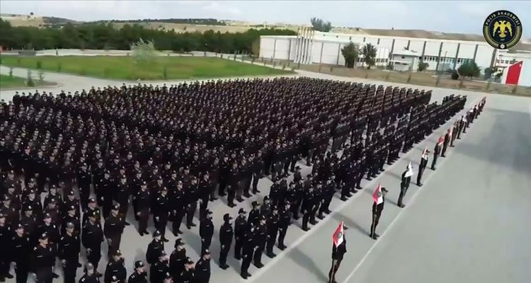 Polis Akademisi öğrencileri şehitlerimizi unutmadı