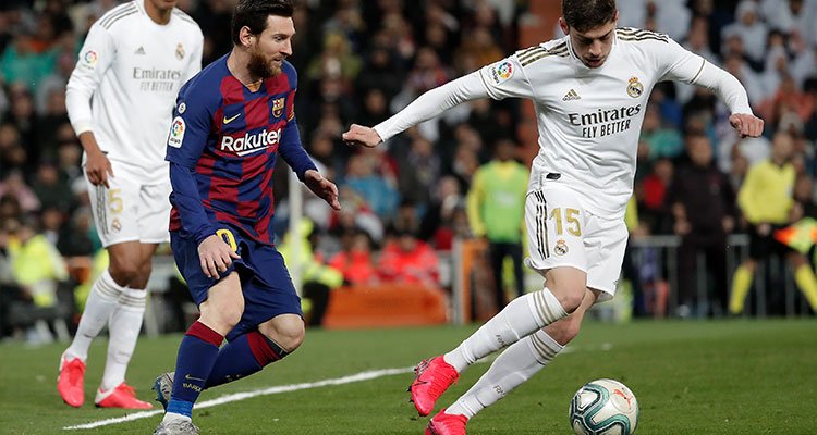 Messi bu kez üzüldü! Real Madrid Barcelona'yı 2 farkla geçti